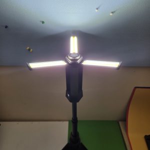 GD0043 - LED Reflektor na stalku P50